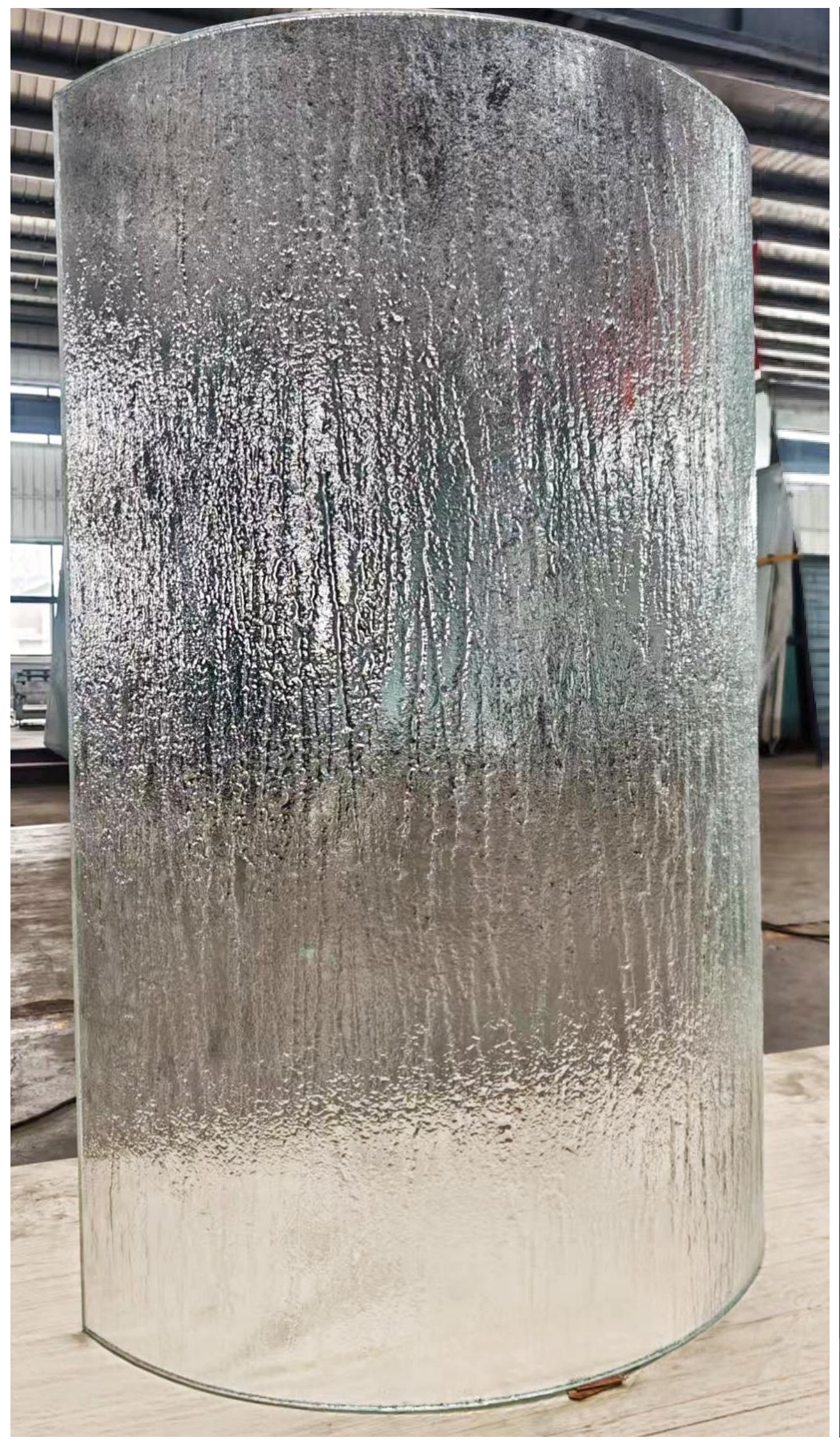 Semi Circular, Small Radius Curved Tempered Glass