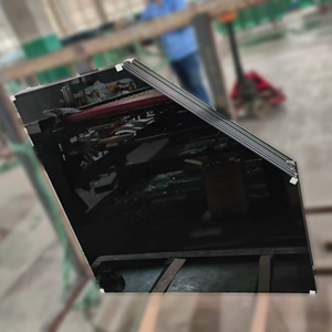 Transparent Corner Glass Fireplace Plate